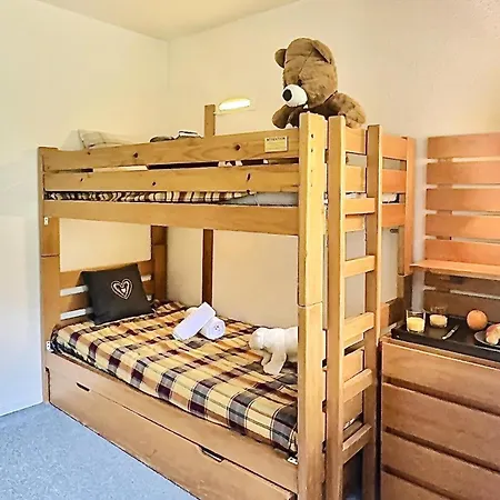 Apartment Le Villaret - 2 Pieces Spacieux Pour 5 Personnes Situe Au Pied Des Pistes De 